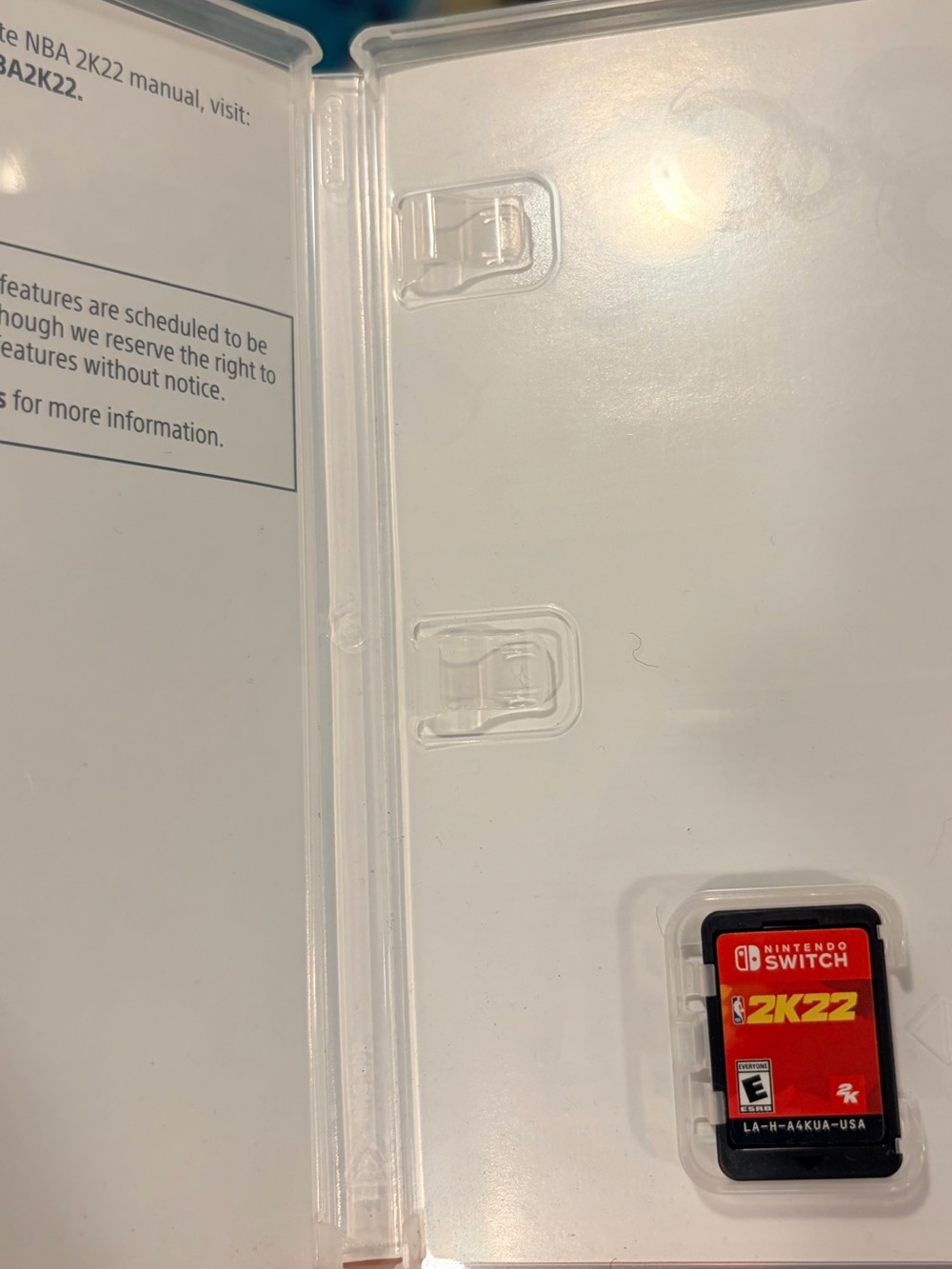 Nintendo switch NBA2k22 - Picture 2 of 2